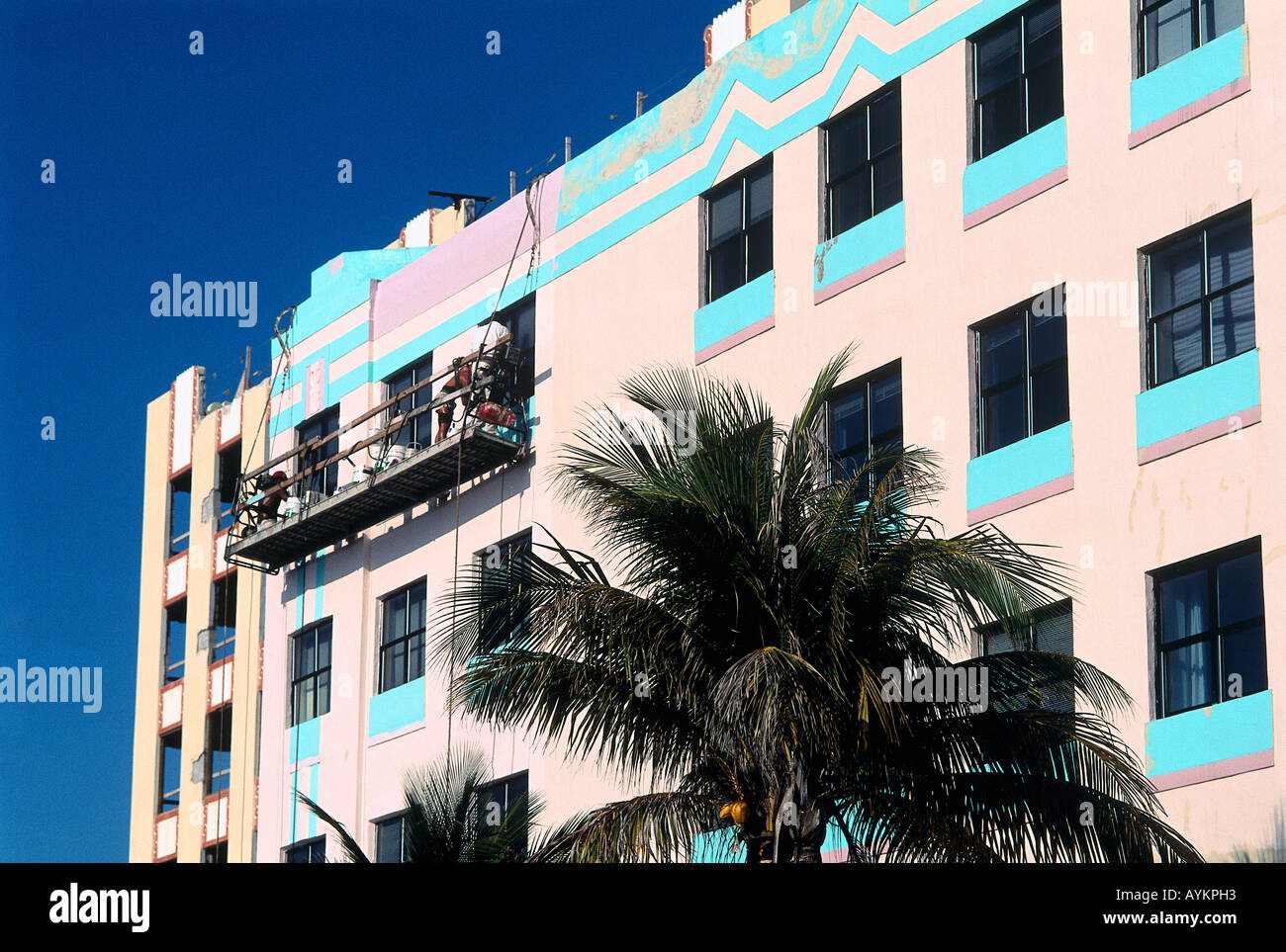 Art deco miami painting hi-res stock photography and images - Alamy