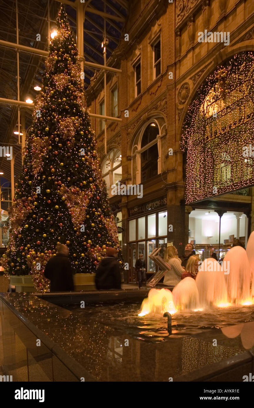 Christmas in the Victoria Quarter of leeds City Centre Stock Photo