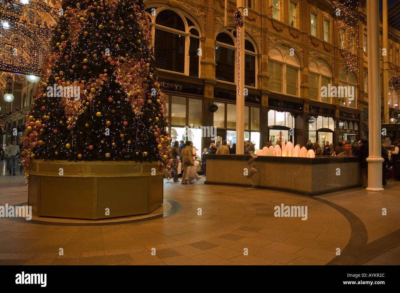 Christmas in the Victoria Quarter of Leeds City Centre Stock Photo