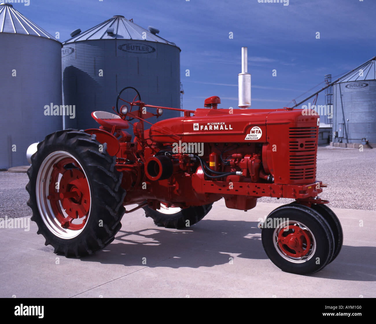 Super MTA Farmall Tractor