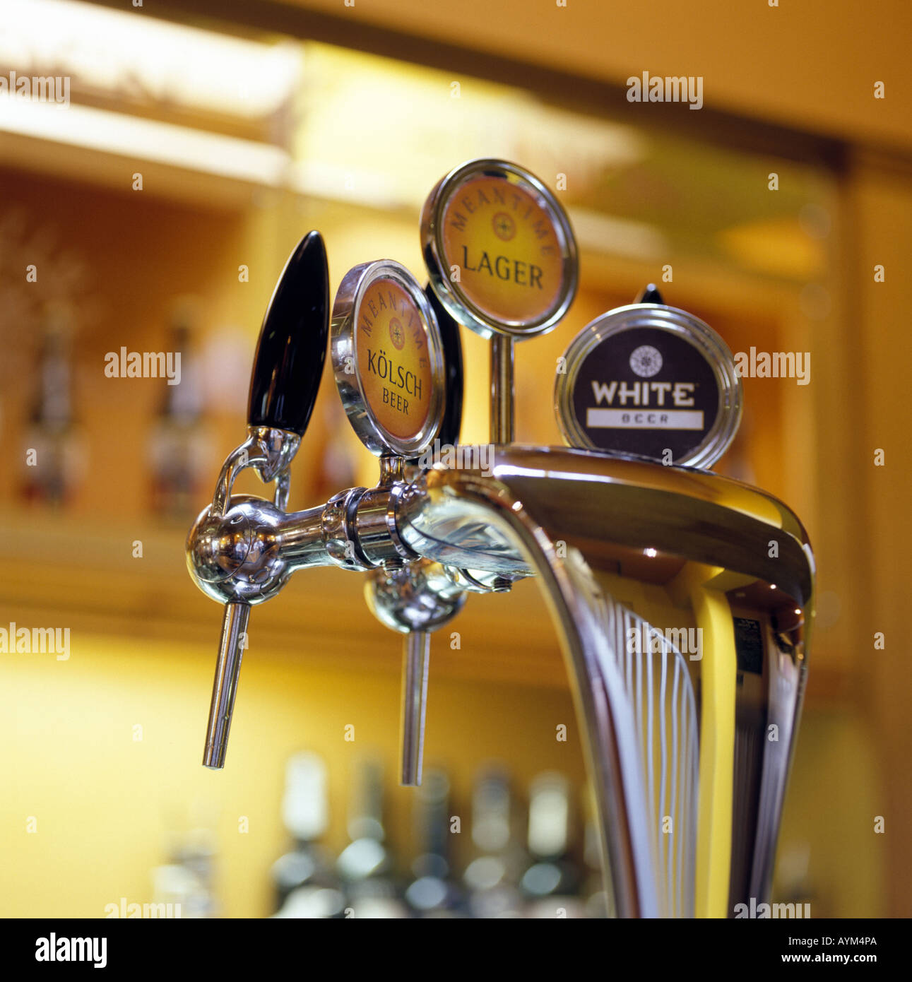 Pub Beer Delivery High Resolution Stock Photography and Images Alamy