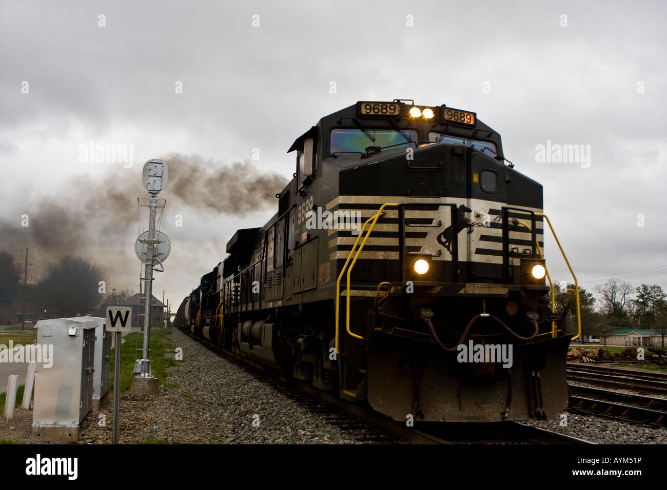 Norfolk Southern Railway Diesel Locomotive Pulling Freight Stock Photo Alamy
