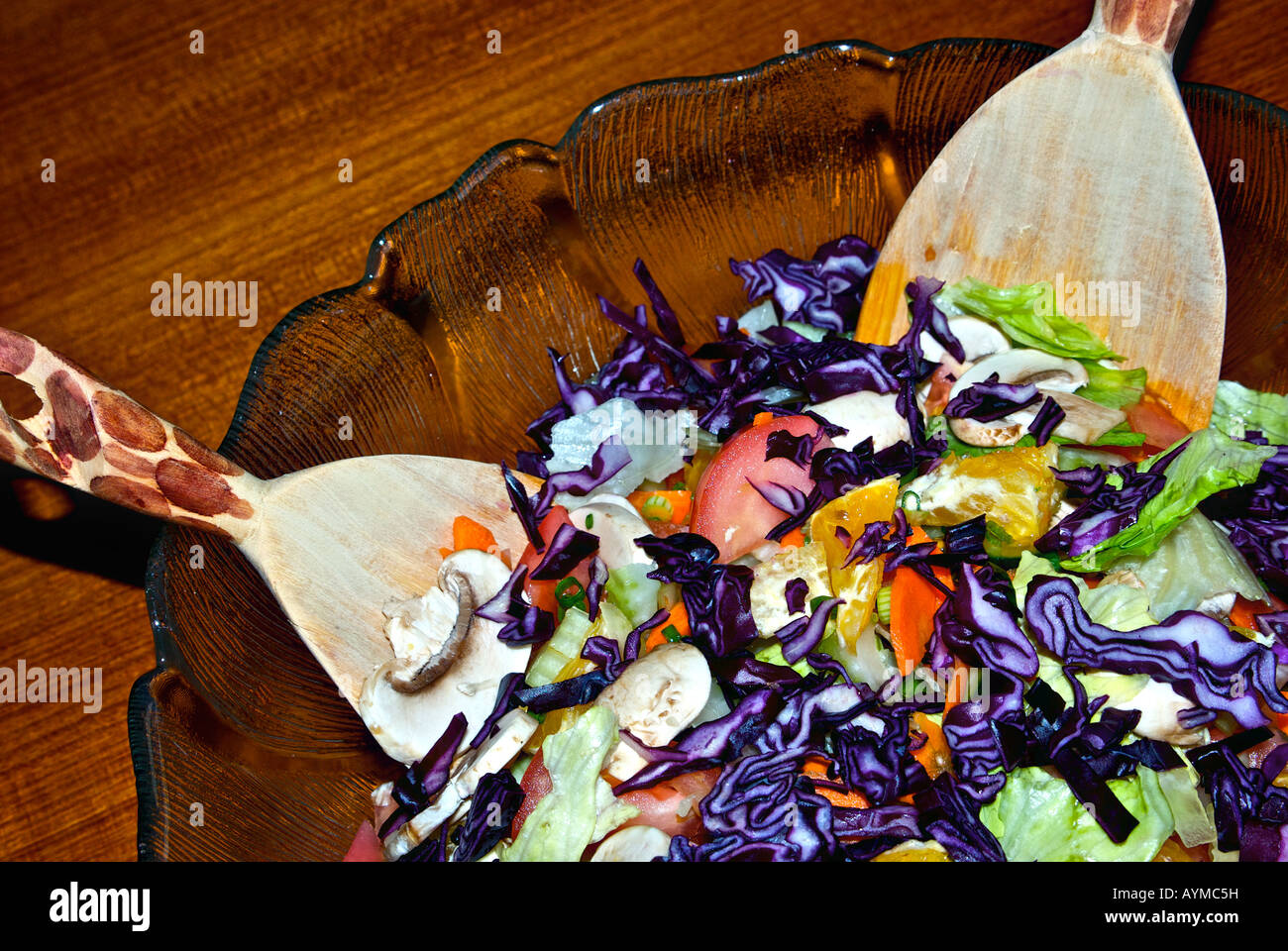 Healthy Mixed Vegetable Salad Lettuce Tomato Cucumber Green Stock Photo Alamy