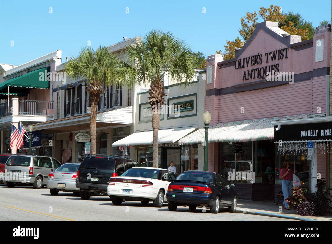 Mount Dora central Florida USA. Main street shops Stock Photo Alamy