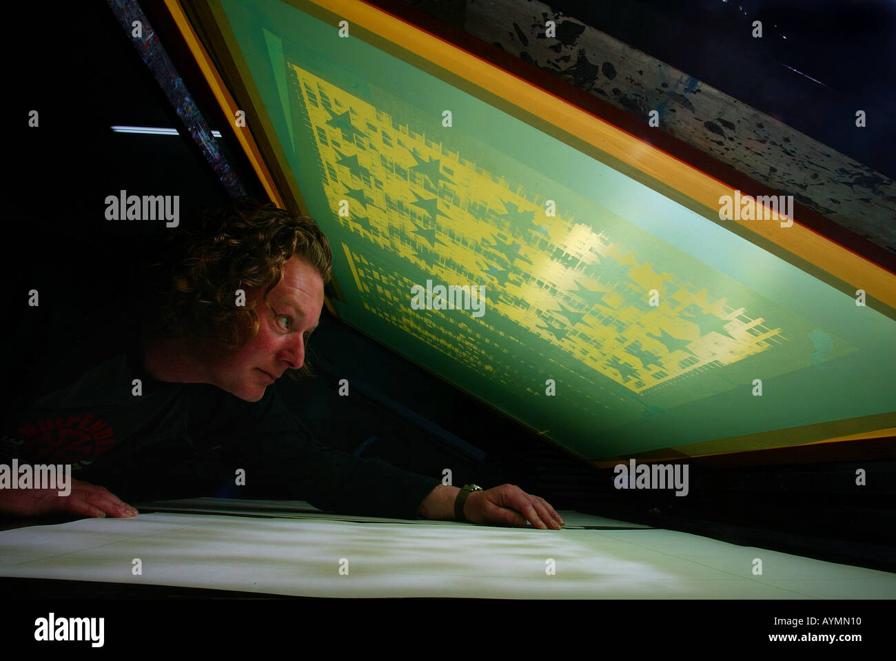 Silk screen hires stock photography and images Alamy