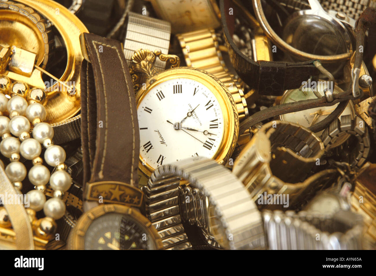 Watches and other time keeping pieces at farmers market and flea tag ...