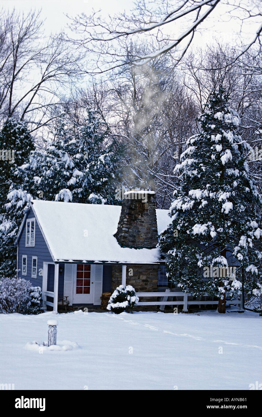 Bungalow in winter landscape New England USA Stock Photo - Alamy