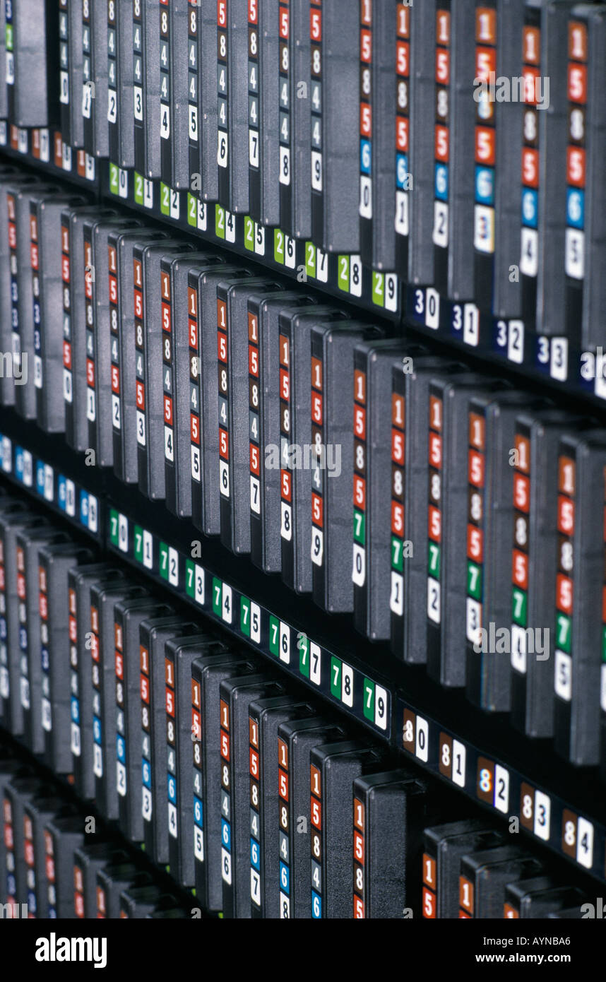 Tape storage computers hires stock photography and images Alamy