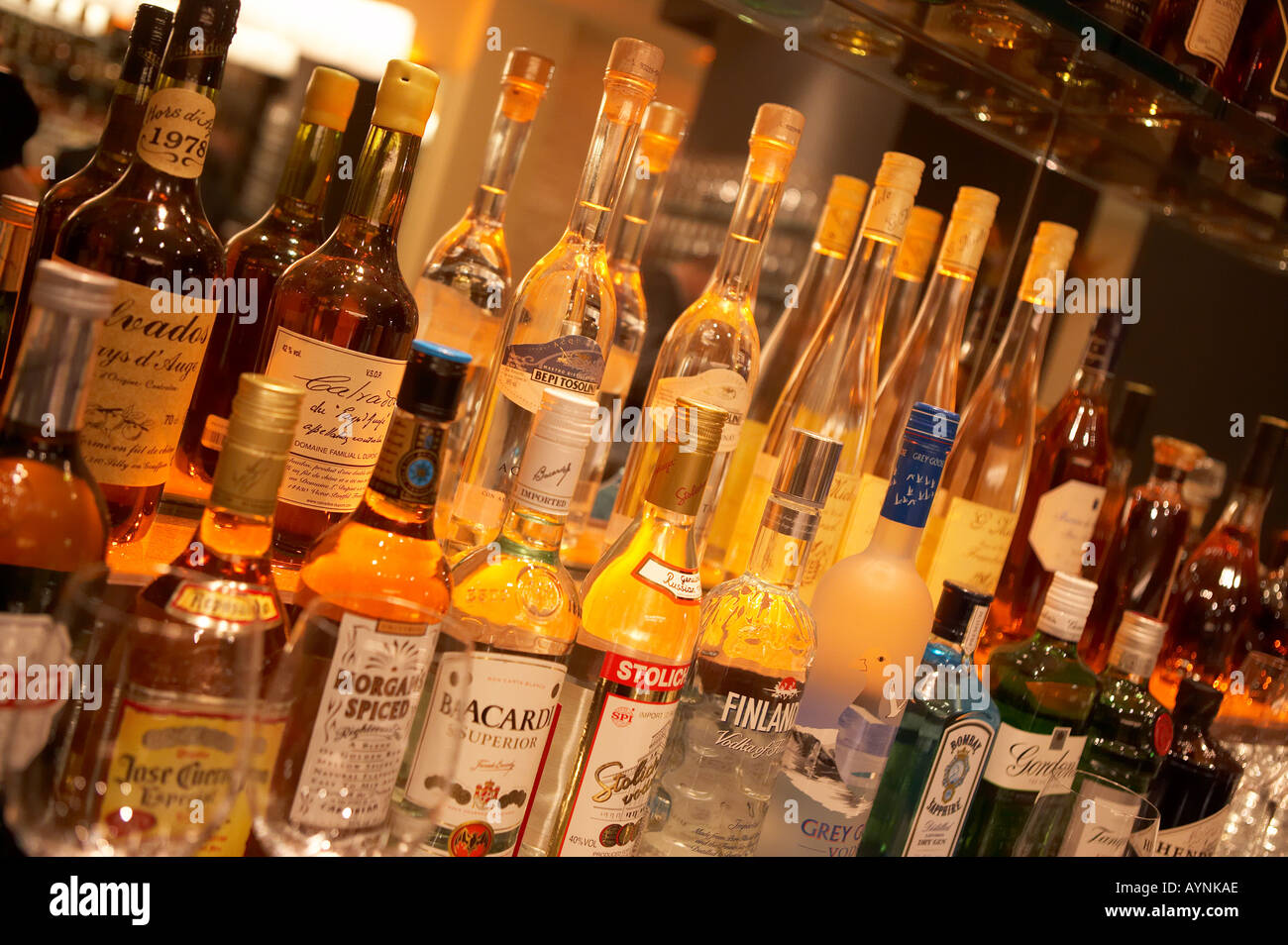 Bottles glasses on hotel bar hires stock photography and images Alamy