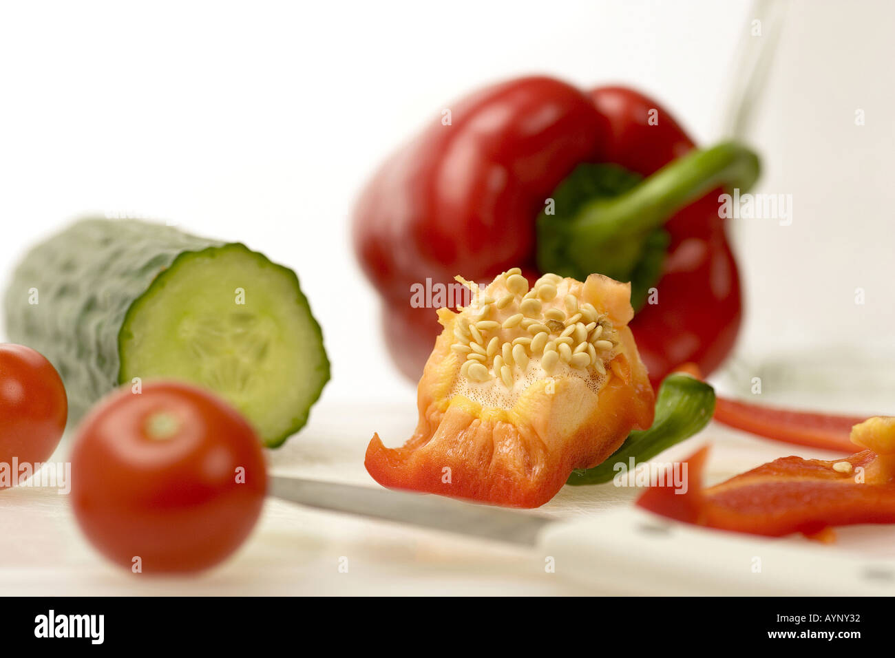 Tomaten Gurke und Paprika Stock Photo - Alamy