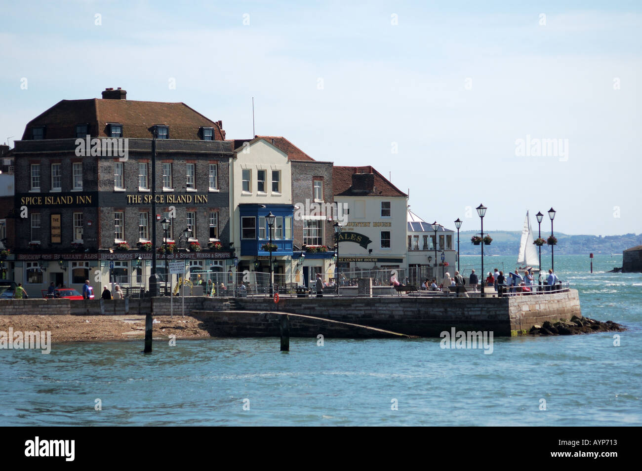 Spice Island Inn And West Country House Pub At The Hard Old Portsmouth spice-island-inn-and-west-country-house-pub-at-the-hard-old-portsmouth