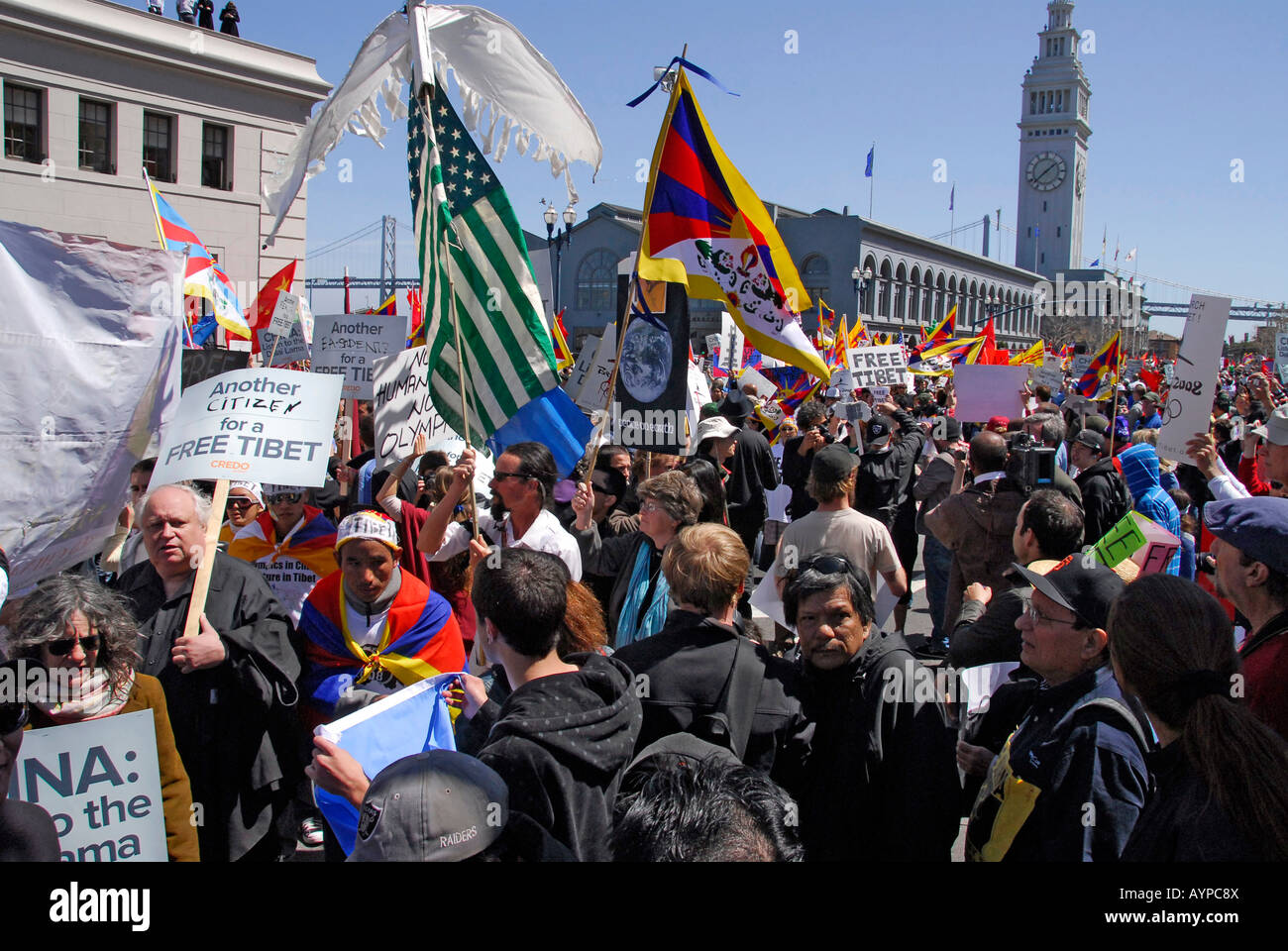 Anti us protest china hi-res stock photography and images - Alamy