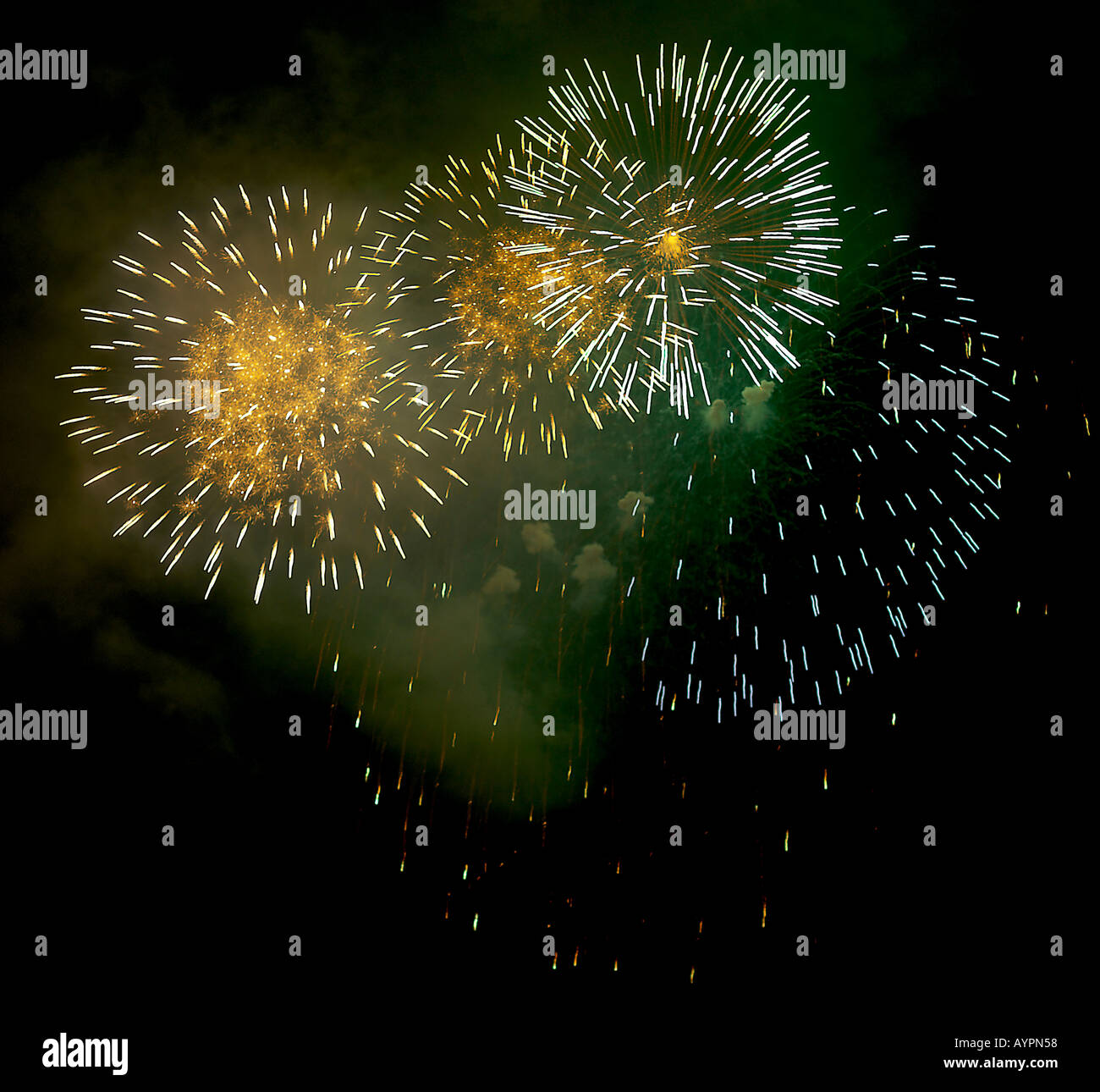 Fire crackers bursting in the sky at night Stock Photo Alamy
