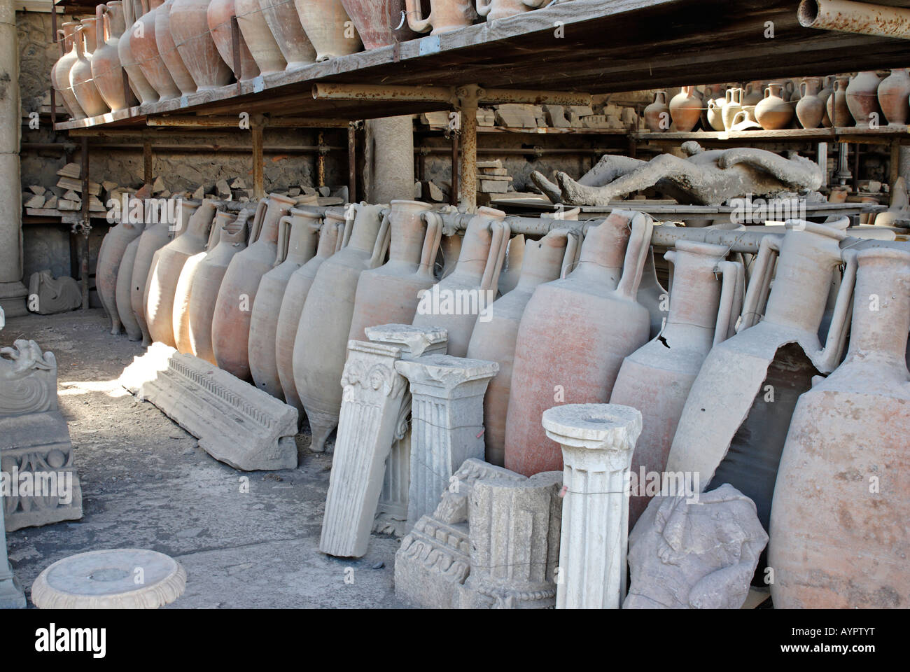 Amphorae in a warehouse, Pompei (Pompeii), Campania, Italy Stock Photo