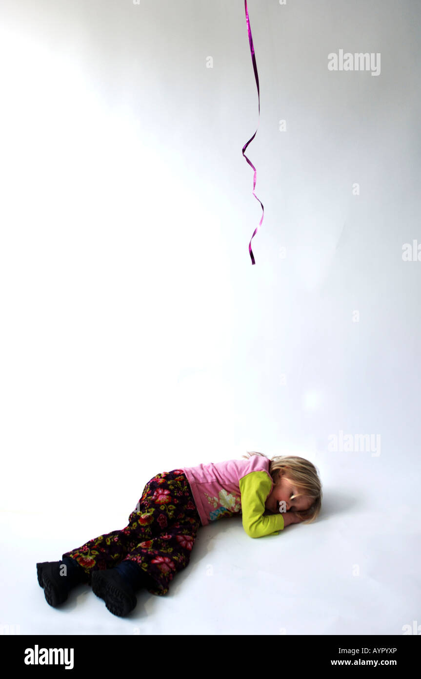 Flying balloon girl hi-res stock photography and images - Alamy Flying balloon girl hi-res stock photography and images - Alamy