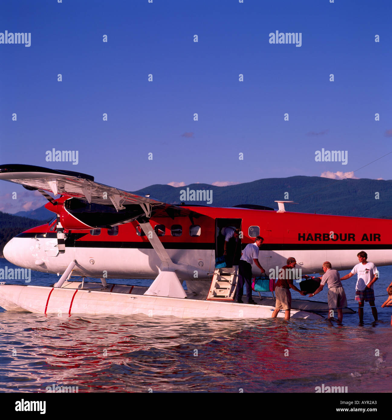 Float Plane transporting Commuters to and from Savary Island, along