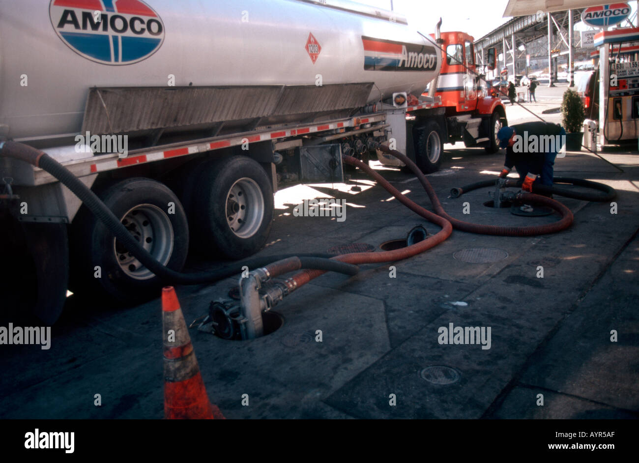 Amoco gas station hires stock photography and images Alamy