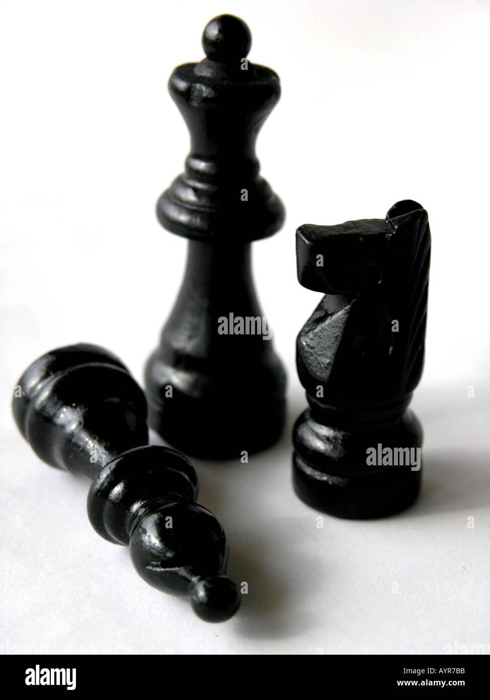 Chess board king queen in hi-res stock photography and images - Alamy