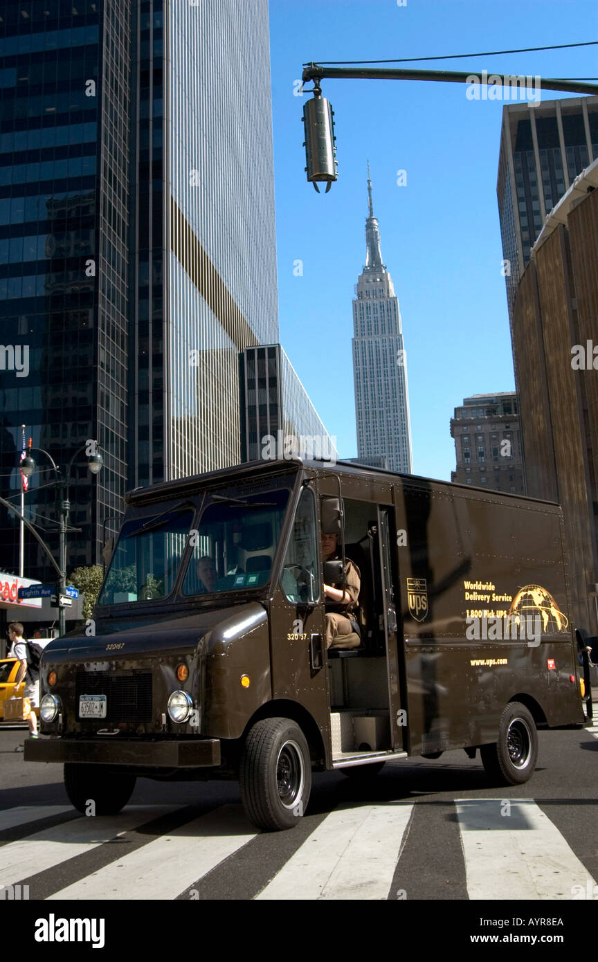 UPS DELIVERY VAN MANHATTAN NEW YORK CITY UNITED STATES OF AMERICA USA Stock  Photo - Alamy