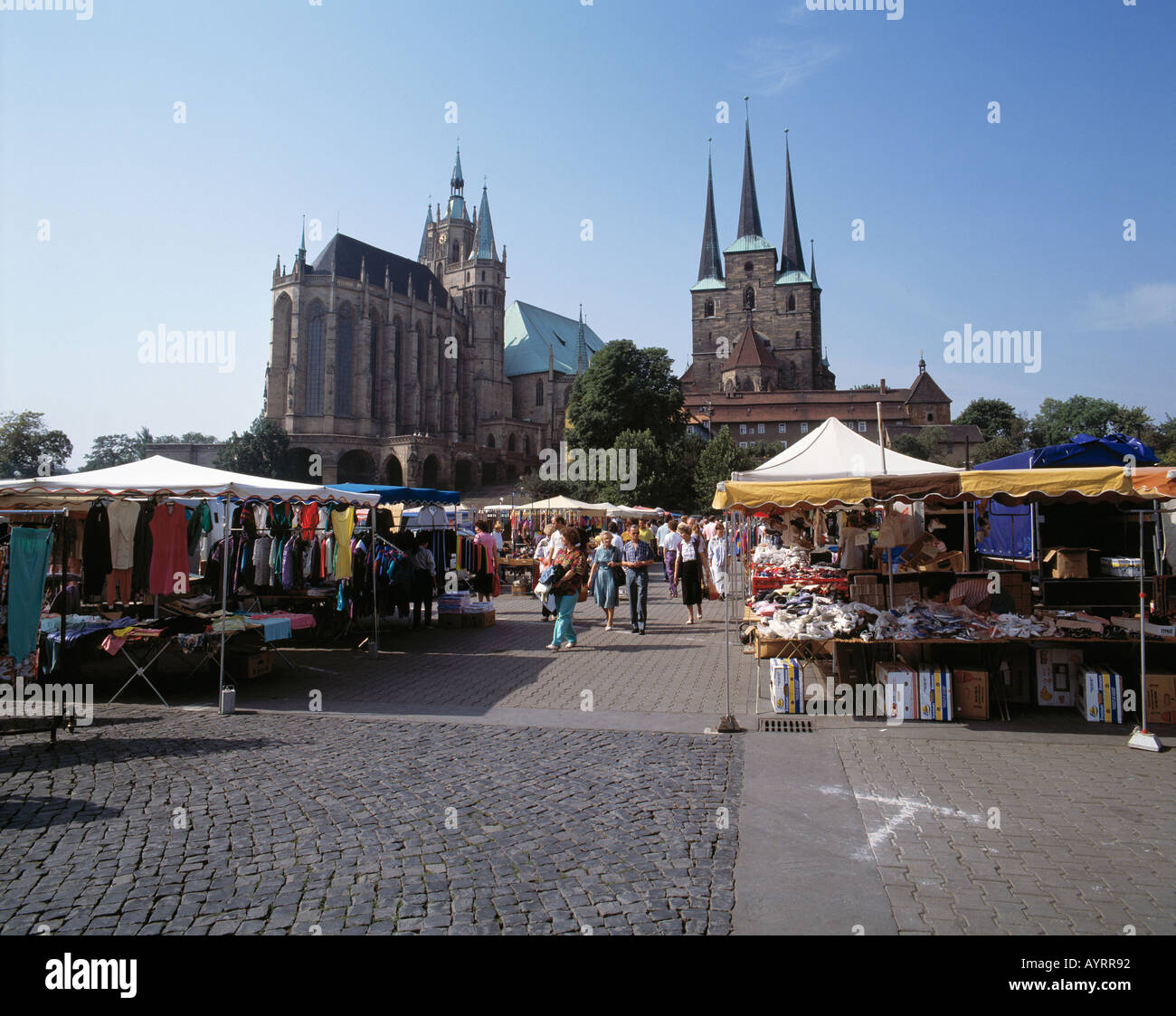 Speisen und getraenke hires stock photography and images Alamy