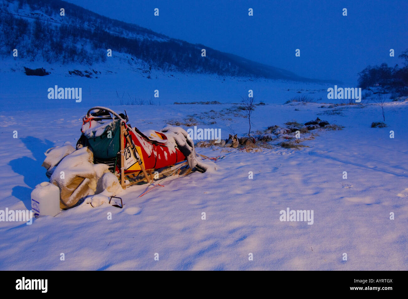 Norwegische morgendämmerung hi-res stock photography and images - Alamy