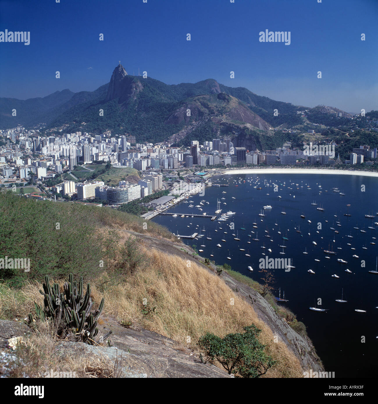 Botafogo-Bucht mit Corcovado in Rio de Janeiro Stock Photo