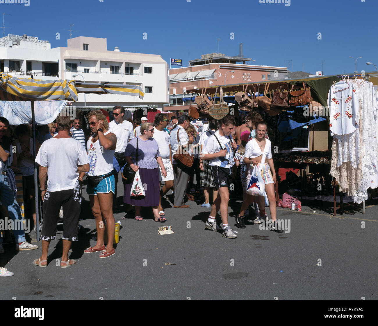 Spain, Gran Canaria, Canary Islands, E-Arguineguin, tourist market, souvenirs, street trading Stock Photo