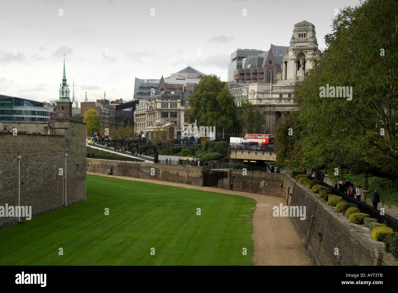 'Moat' gardens of the Tower of London, England, UK Stock Photo Alamy