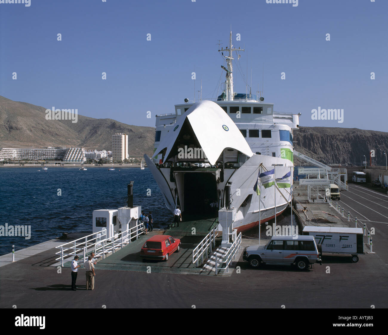 Ferry los cristianos la gomera