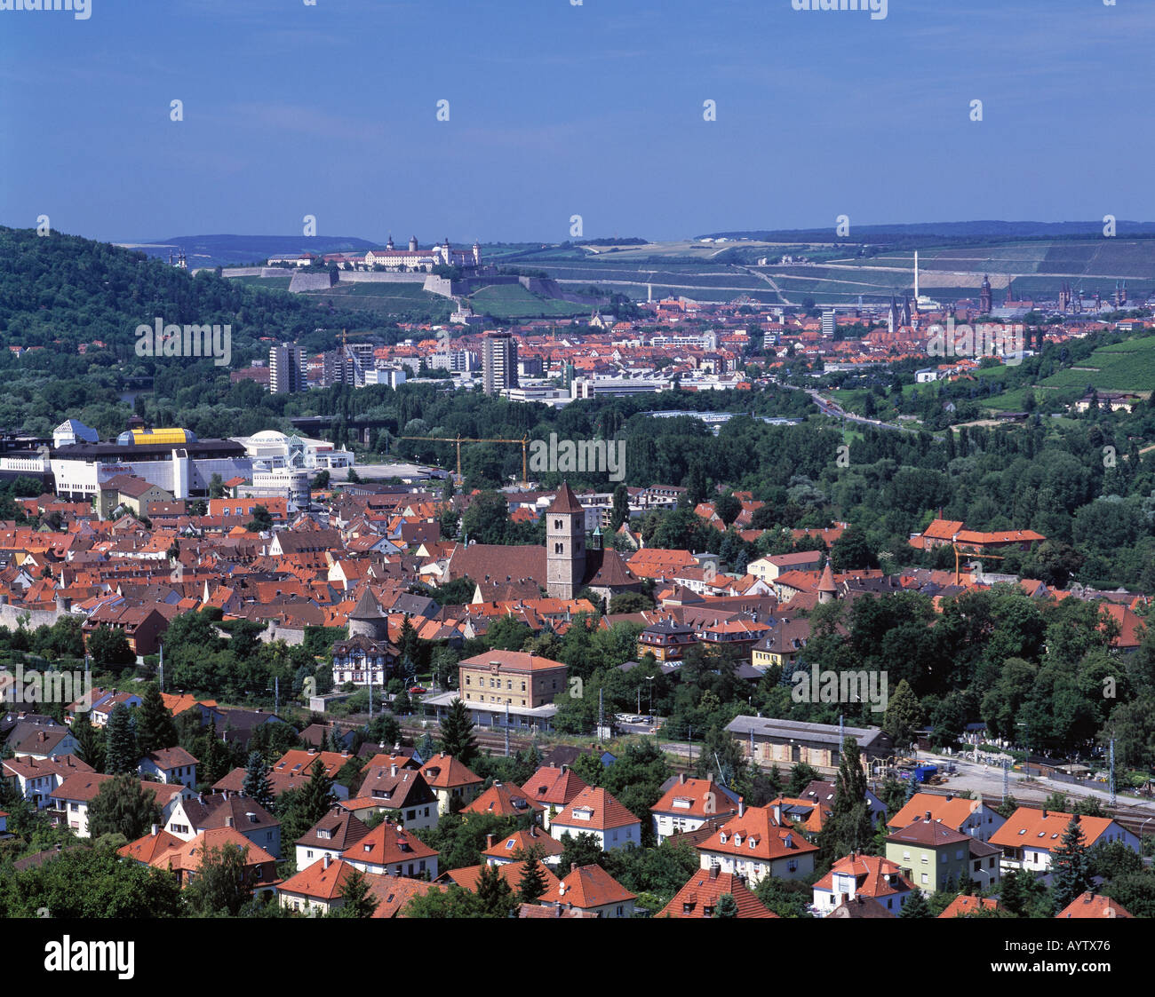 Stadtpanorama, Weinanbaugebiet, Weinberge, Wuerzburg, Main, Unterfranken, Romantische Strasse, Bayern Stock Photo