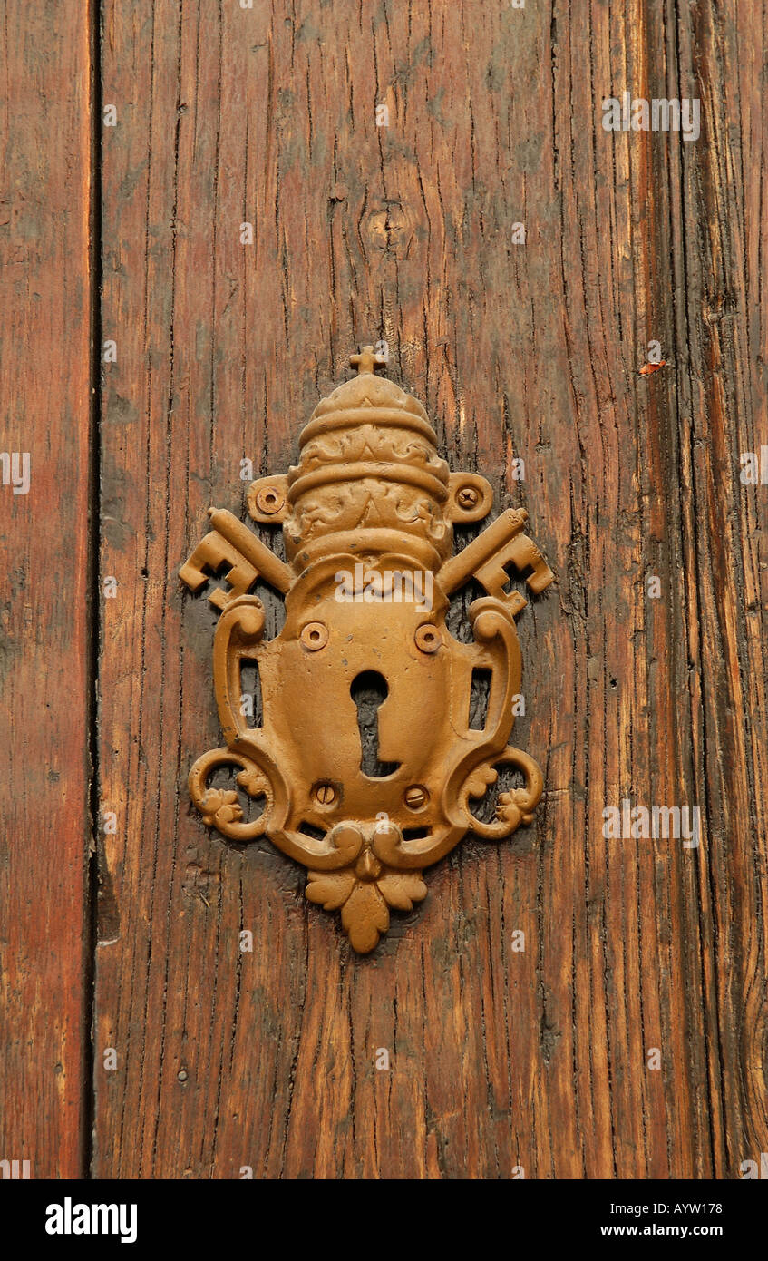 Ornate keyhole hires stock photography and images Alamy