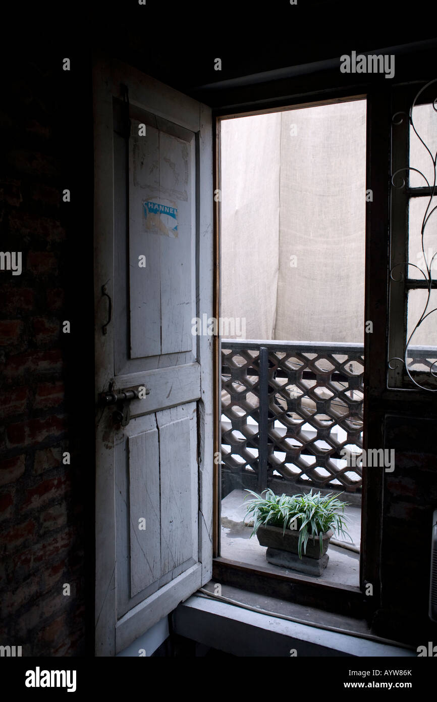 Open door Bangladesh Dhaka Stock Photo - Alamy