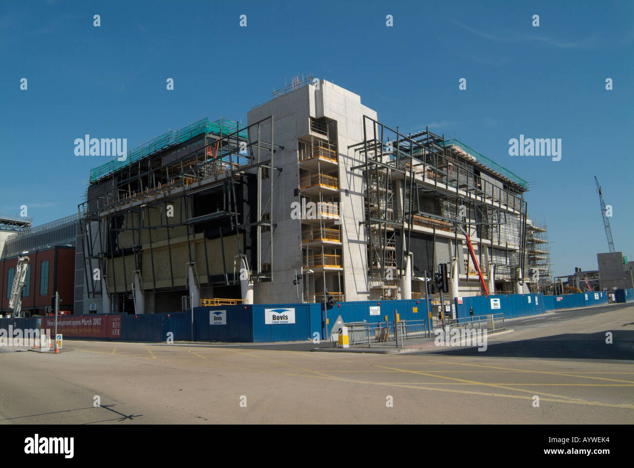 Construction of the New shopping centre extension to Golden Square