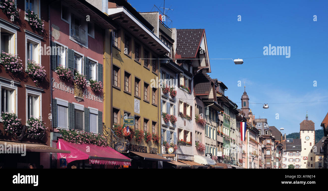 Haeuserzeile in der Kaiserstrasse von Waldshut, WaldshutTiengen Stock