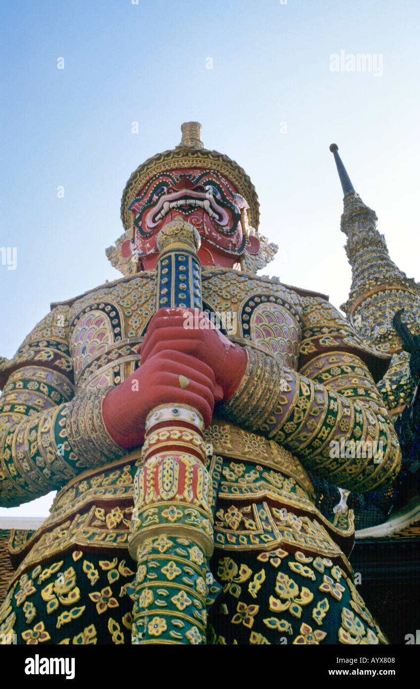 Giant statue standing guard at Grand Palace BANGKOK Thailand Stock ...