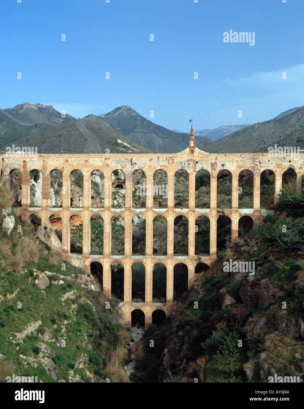 Berglandschaft, Roemisches Aquaedukt (Wasserleitung), Nerja, Malaga, Andalusien Stock Photo