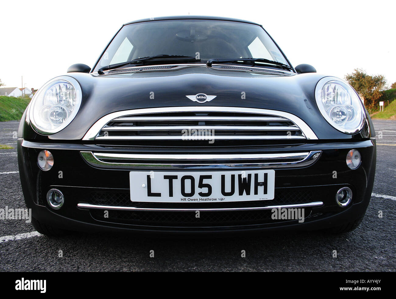 Black mini car hi-res stock photography and images - Alamy