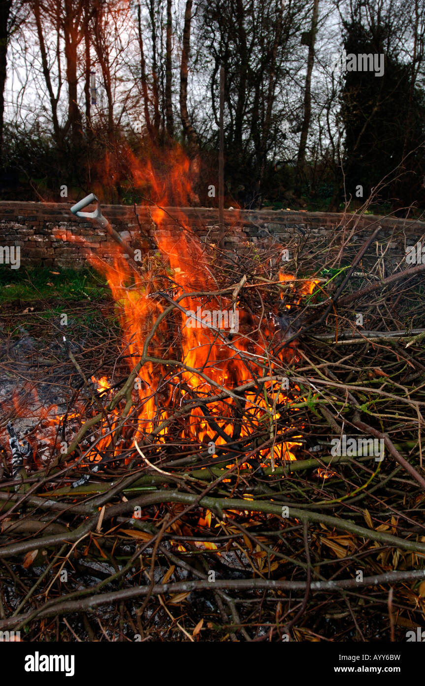 A Garden Bonfire Stock Photo Alamy