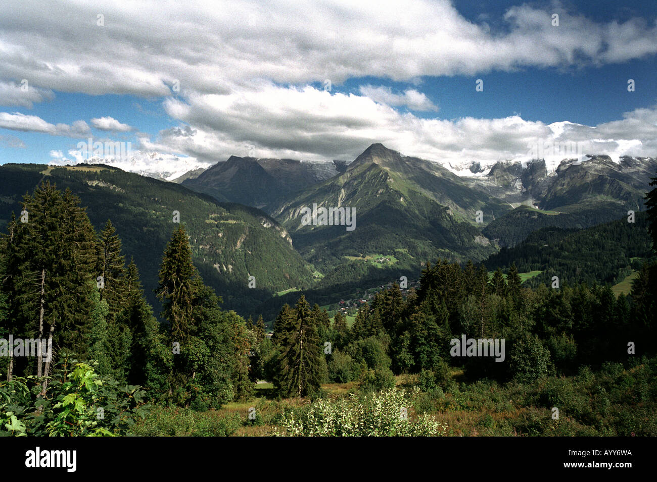 Mont Blanc mountain range Stock Photo - Alamy