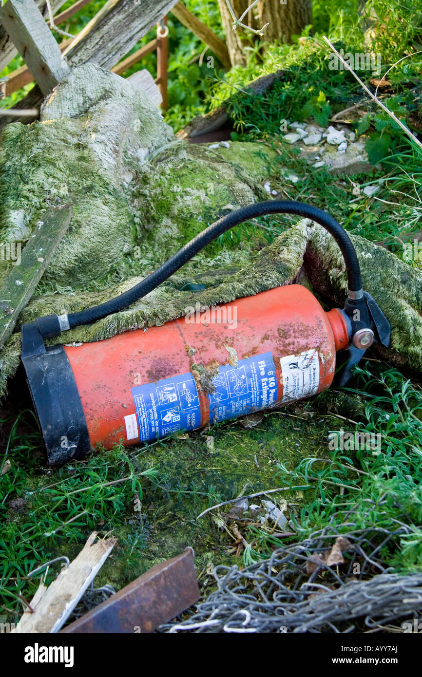 How To Dispose Of Old Fire Extinguishers Uk Fire Extinguisher Servicing Nationwide Experts Uk
