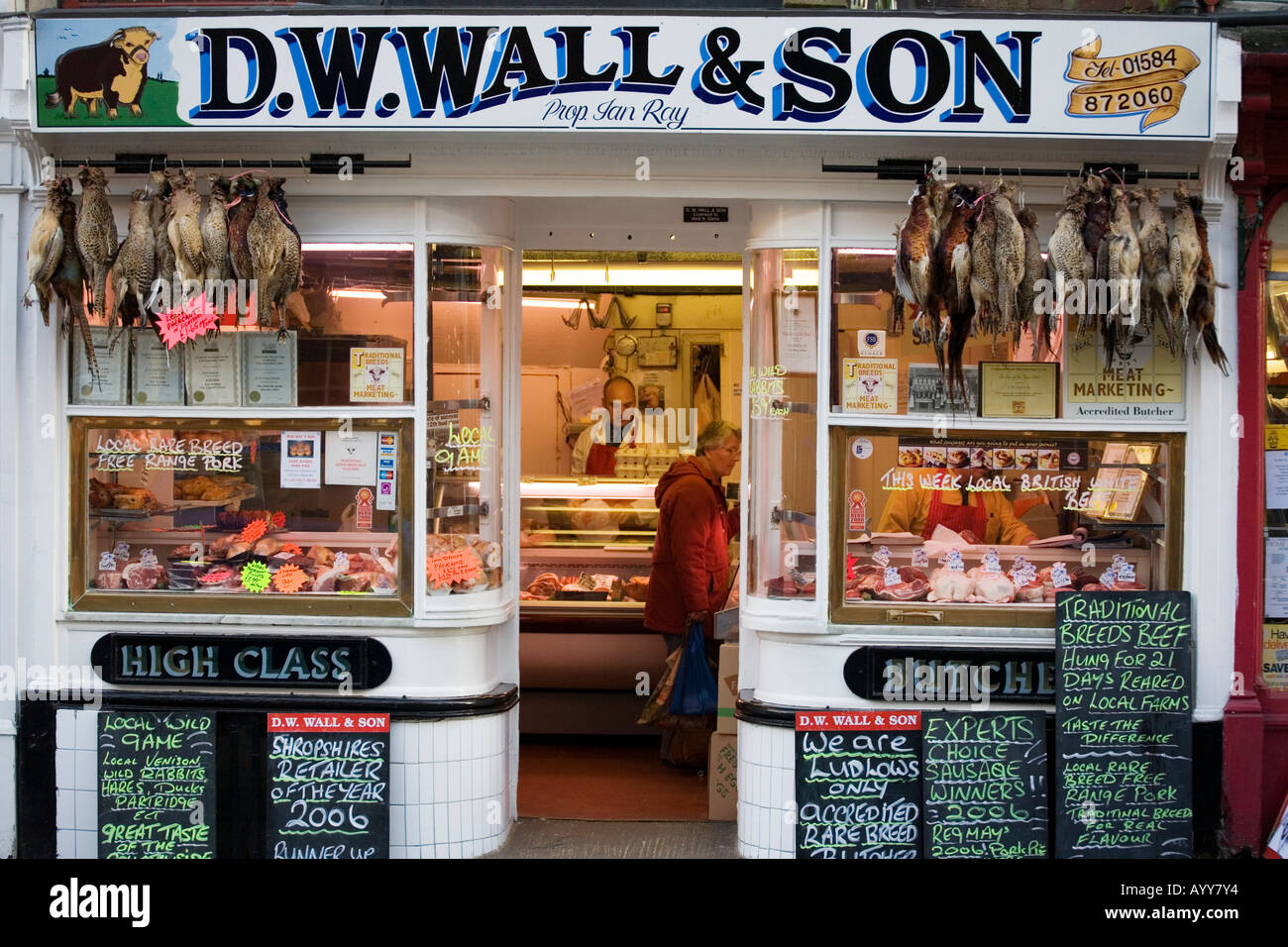 English butcher shop front hi-res stock photography and images - Alamy