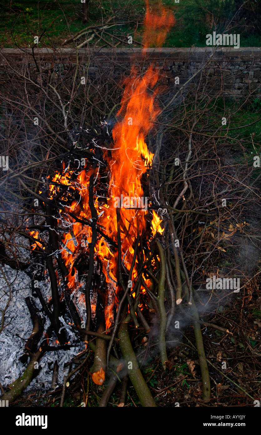 A Garden Bonfire Stock Photo Alamy