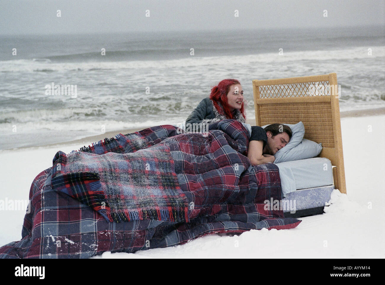 Eternal sunshine of the spotless mind hi-res stock photography and images -  Alamy