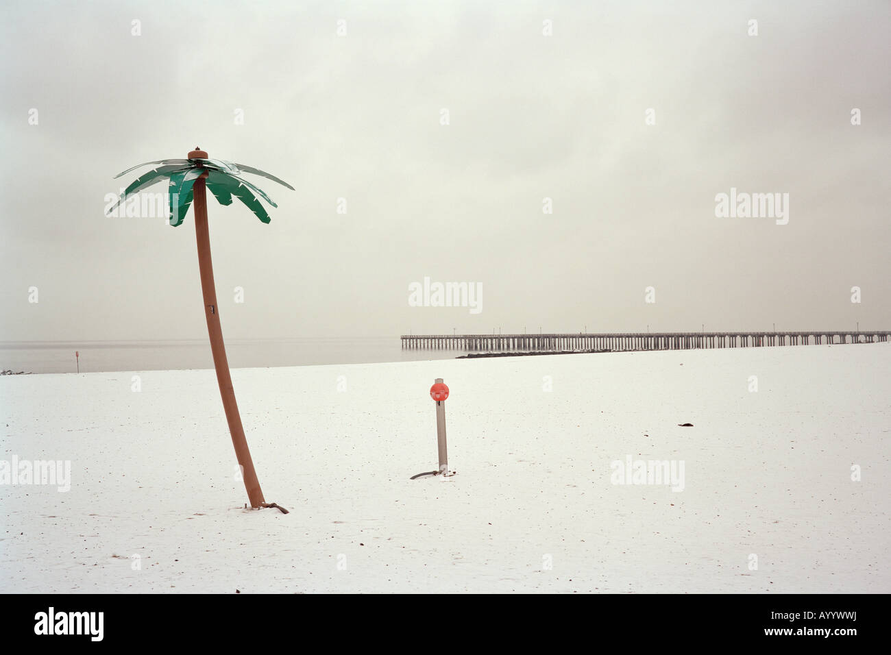 Pier beach at coney island hi-res stock photography and images - Alamy
