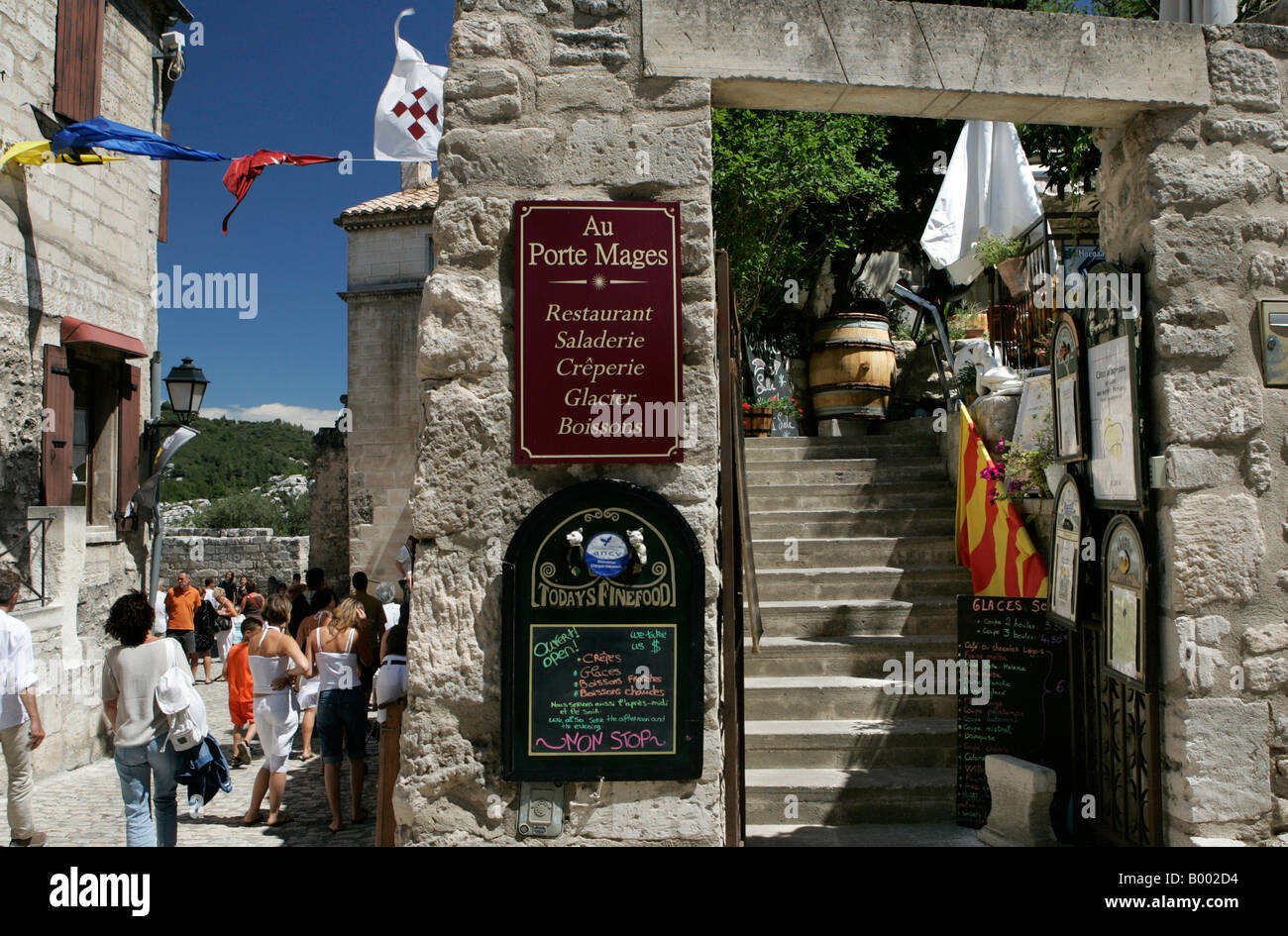 Baux de provence provence france restaurant hi-res stock photography and  images - Alamy