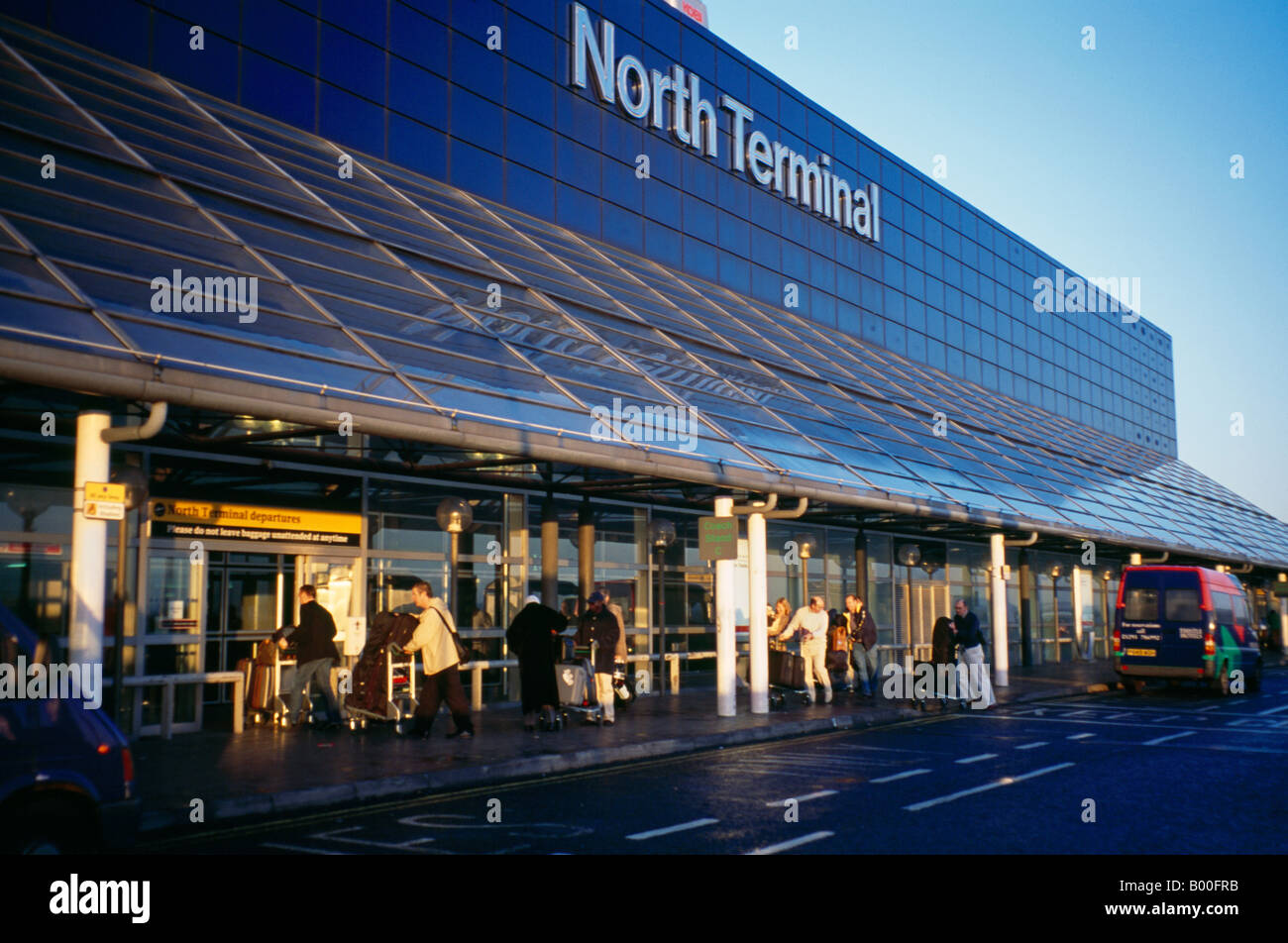 Gatwick Airport North Terminal Building Stock Photo Alamy