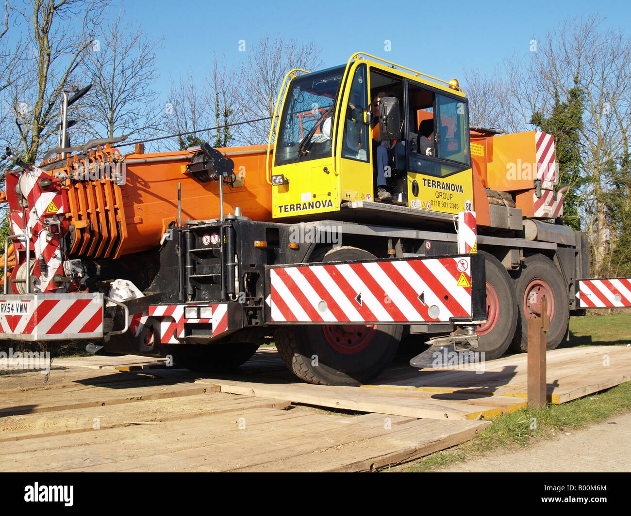 platform extension extendablle crane jib hydraulic Stock Photo Alamy