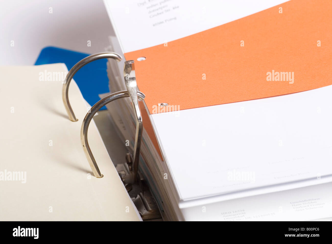 Handout folder hi-res stock photography and images - Alamy