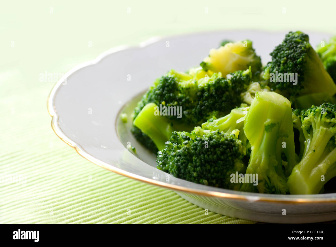broccoli floweret Stock Photo Alamy