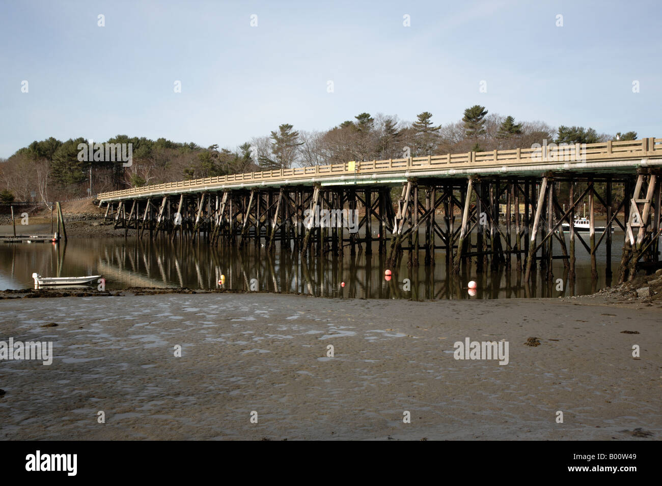 Barrel mill pond hires stock photography and images Alamy